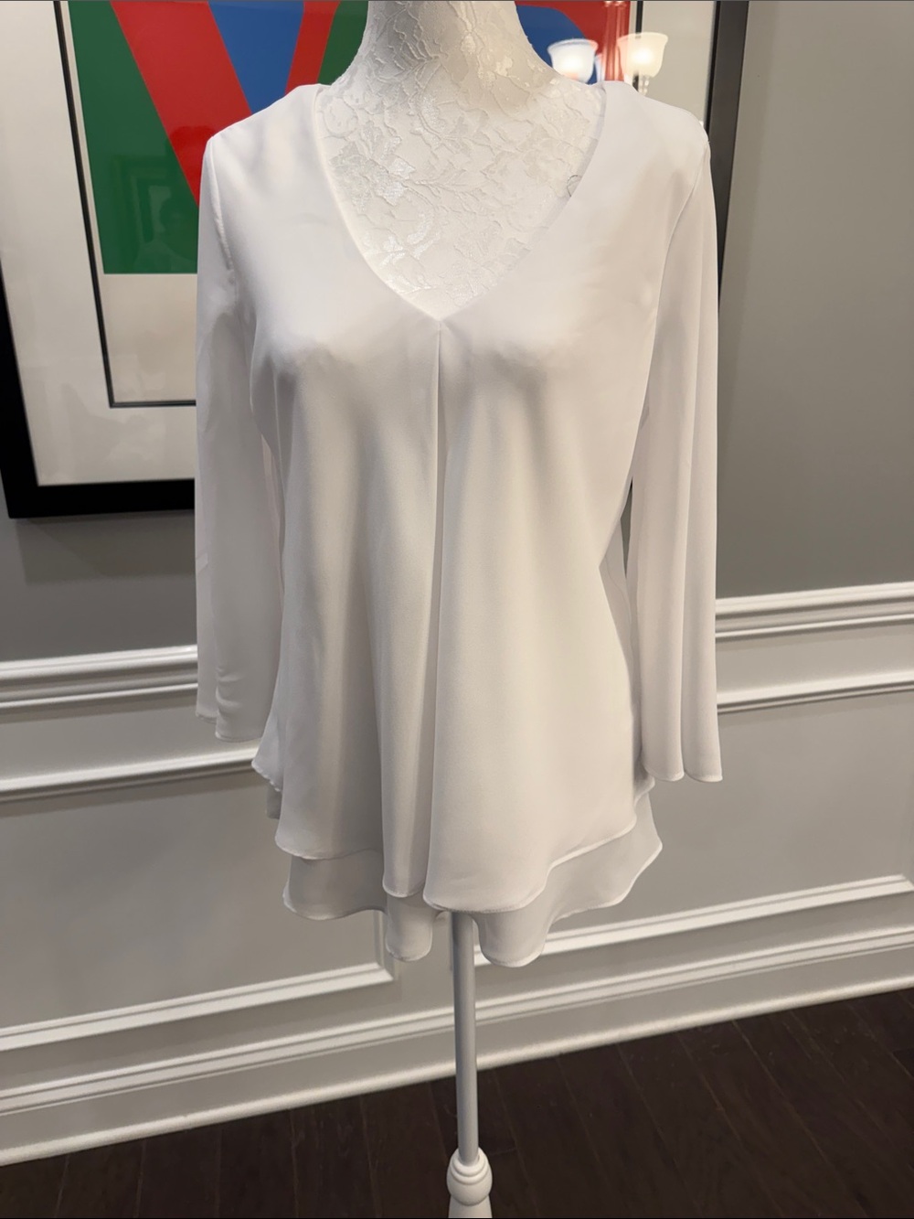 Frank Lyman White V-Neck Blouse Bell Sleeve Size 4 Made in Canada